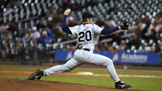 Baseball-Pitcher-resistance-bands-shoulder-care